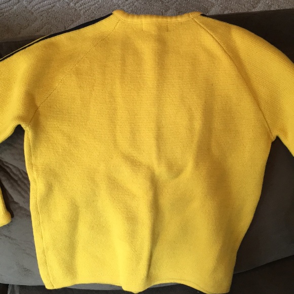 Sweater - Picture 3 of 4